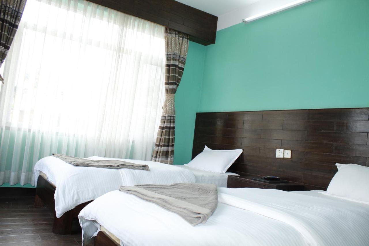 Mount Annapurna Guest House Катманду Экстерьер фото